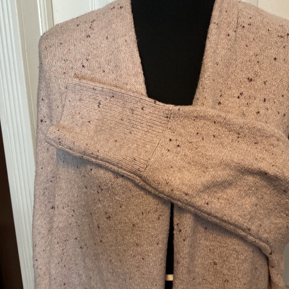 Old Navy Women’s Long Cardigan Sweater sz L Pink with Gray and Wine Speckles NWT - Picture 4 of 6